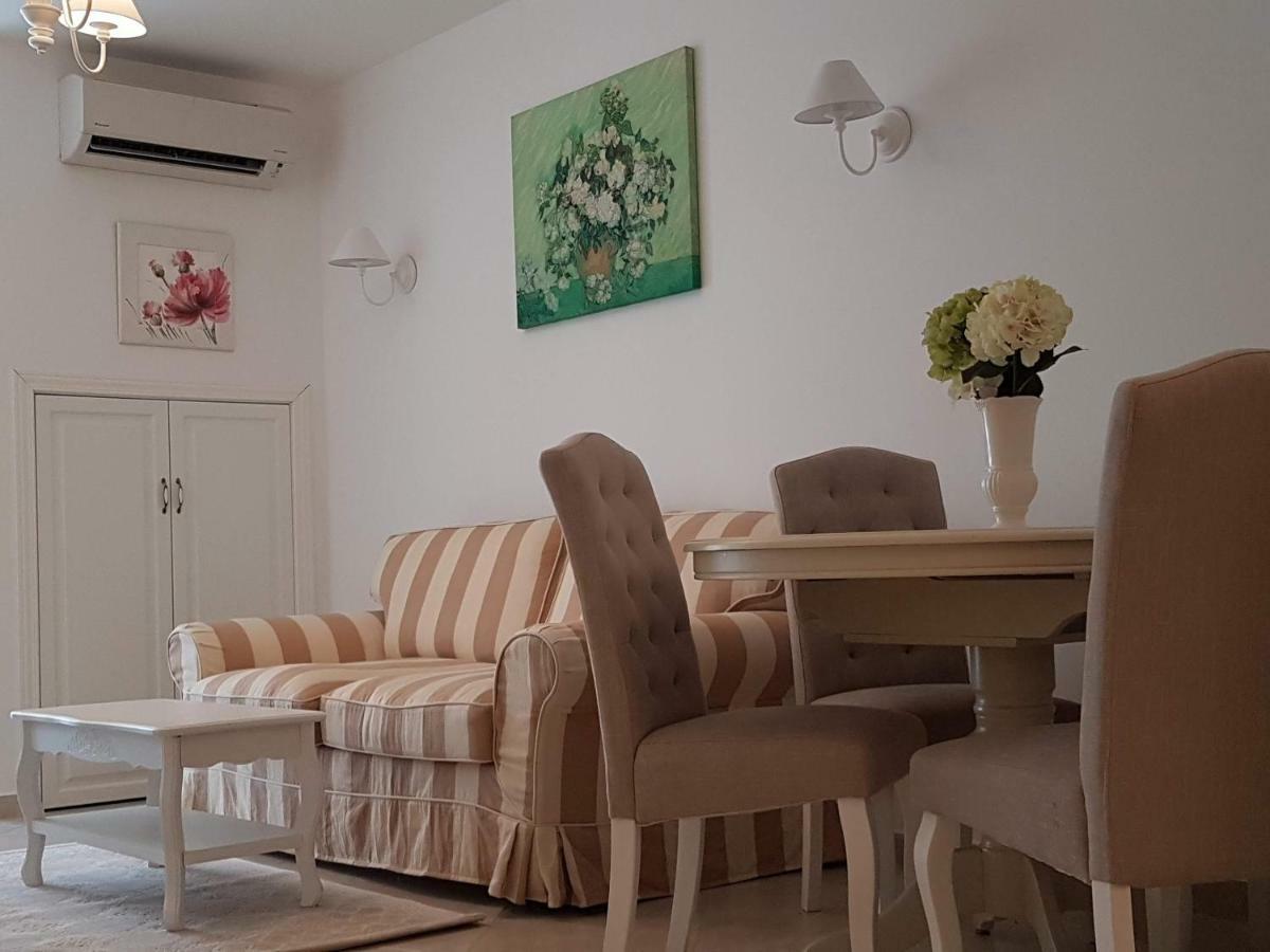 Sanisidro - Flores Garden Apartment Chernomorets Dış mekan fotoğraf